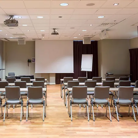 מלון Clarion Oslo Airport 4*