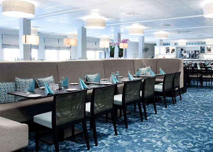 Hotell Clarion Oslo Airport 4*